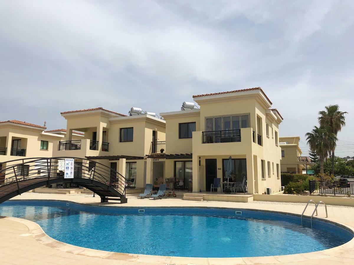 Faros Beach Apartment Πάφος Εξωτερικό φωτογραφία
